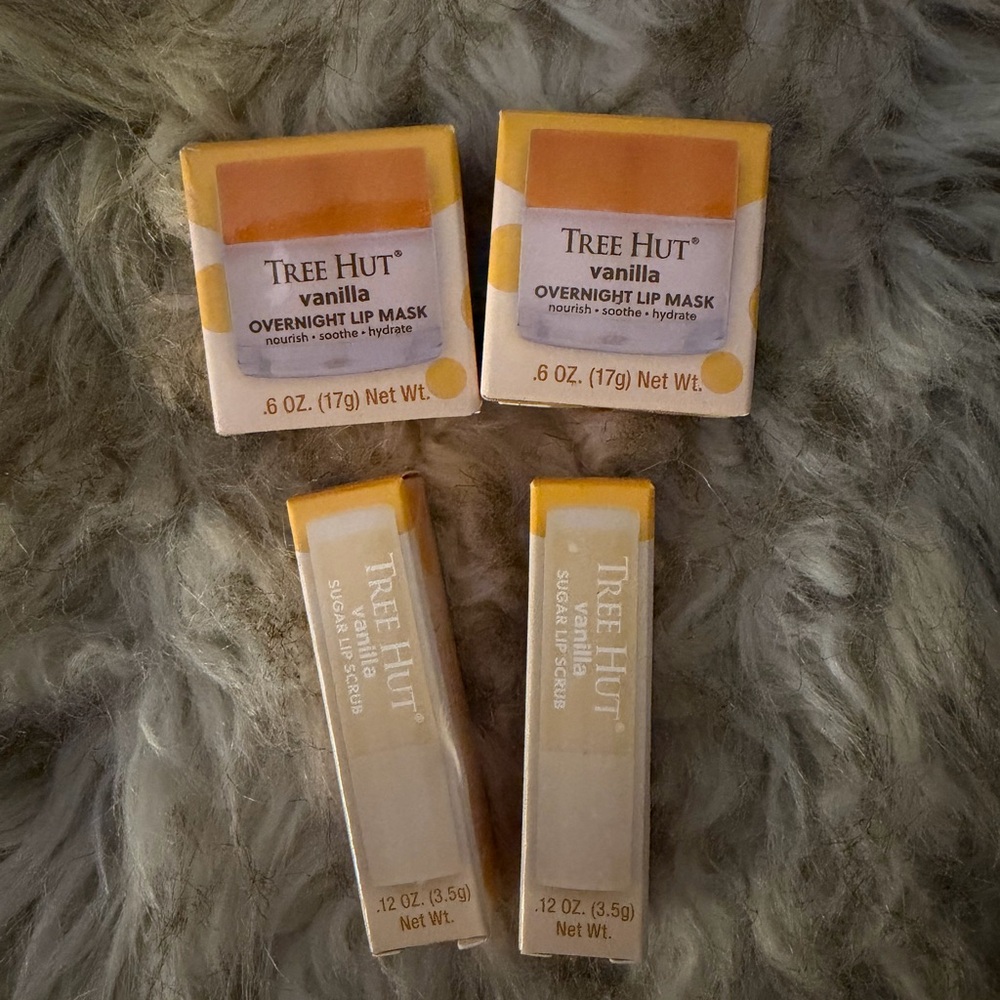 ‼️ 4 Piece Set ‼️Tree Hut Vanilla Overnight Lip Mask & Sugar Lip Scrub